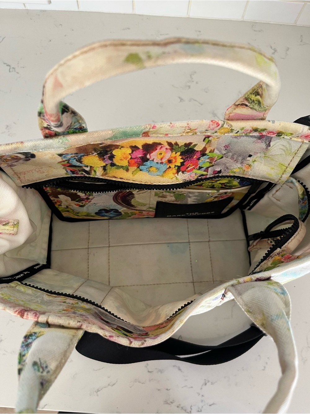 Marc Jacobs small wedding cake tote bag